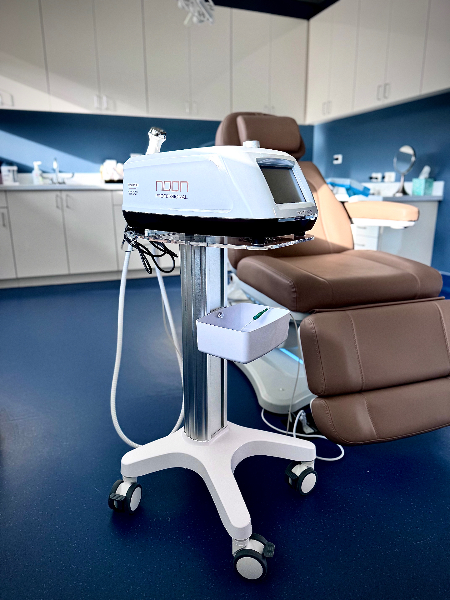 NOON MCH Treatment vs HydraFacial: Which is Right for Your Skin?